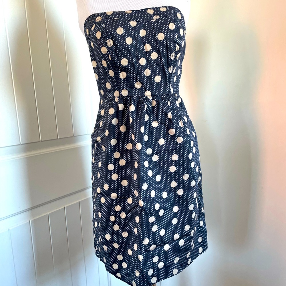 Retro polka-dot strapless dress